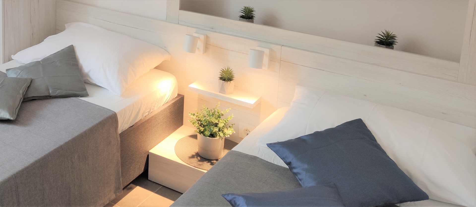 Apartment Rak 2 - House Rak, Vis