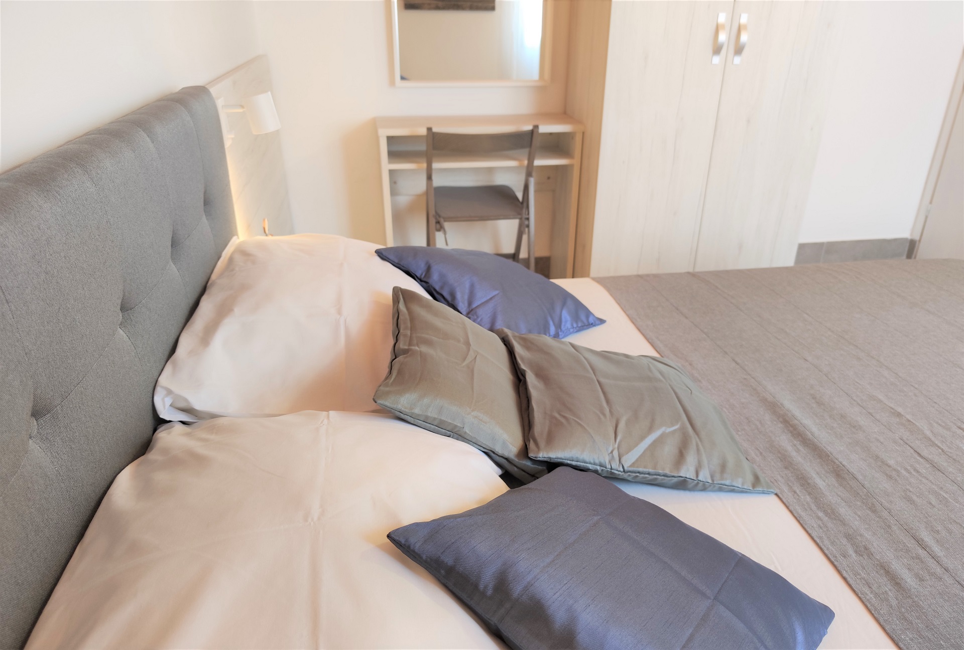 Apartment Rak 3 - House Rak, Vis