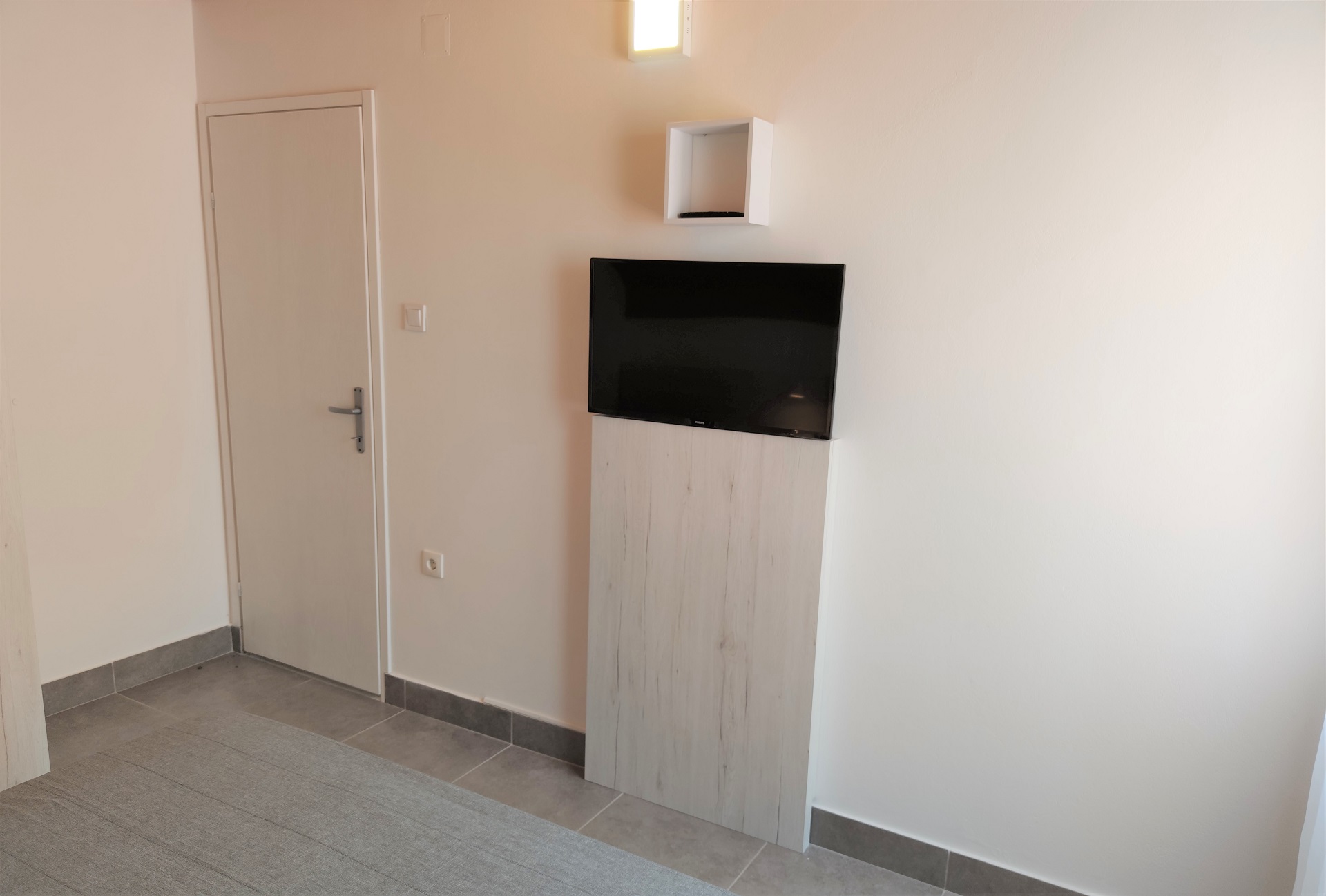 Apartment Rak 3 - House Rak, Vis