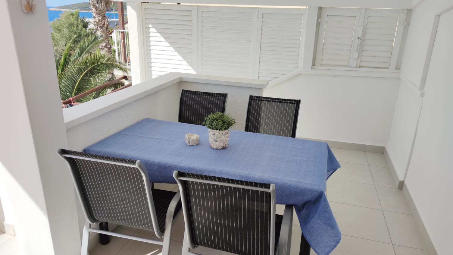 Apartment Rak 3 - House Rak, Vis